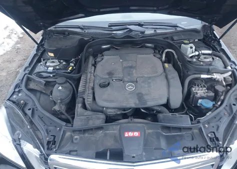 2013 Mercedes-Benz E 350 4Matic z USA, uszkodzony, nr VIN WDDHF8JB9DA764659